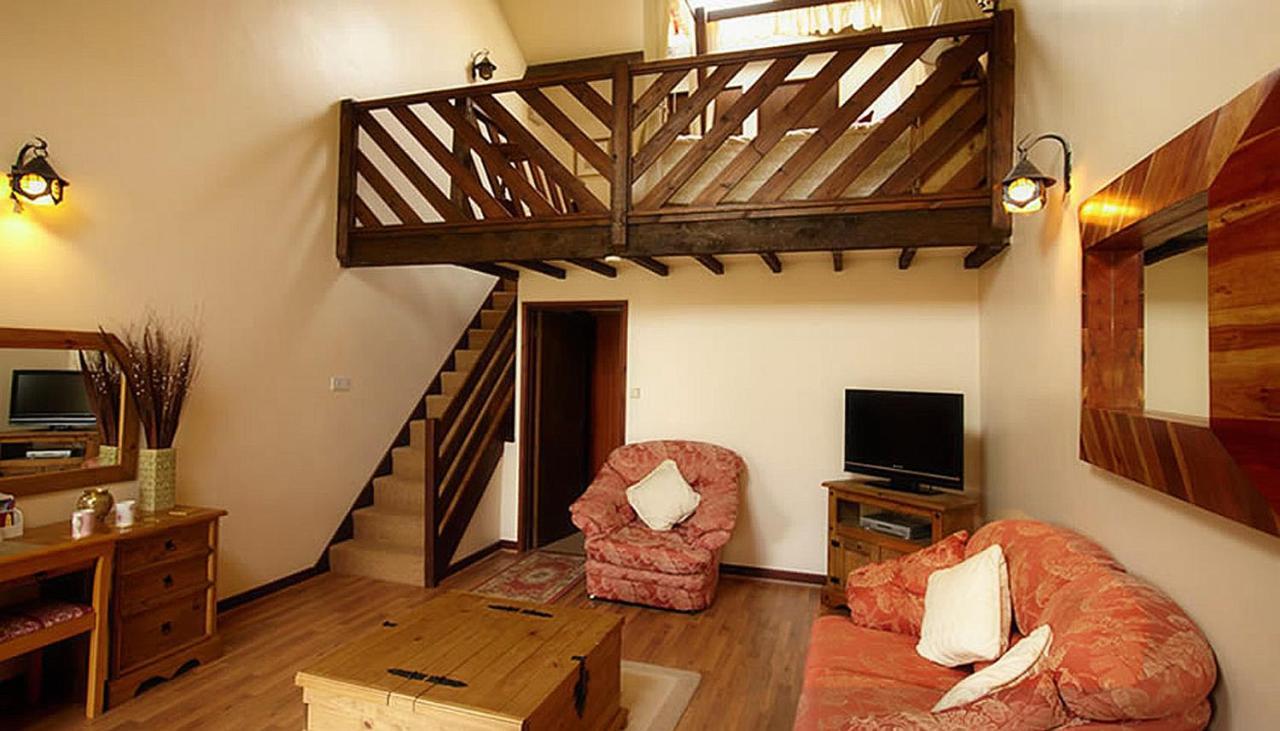 Miltons Country Lodge Lower Langford Kültér fotó
